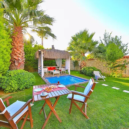 Alacati Balbadem Hotel 2*