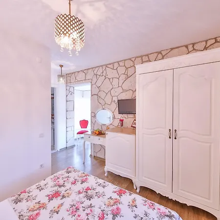 Alacati Balbadem Çeşme